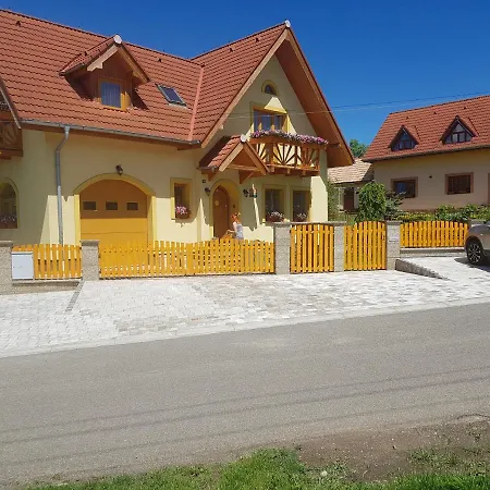 Homestay Zlty Dom