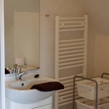 Zlty Dom Homestay *