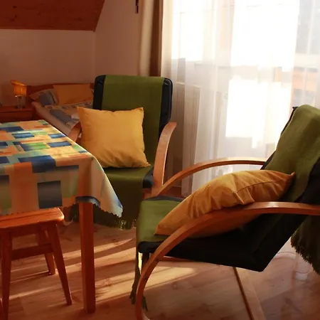 Zlty Dom Quarto em Acomodações Particulares *