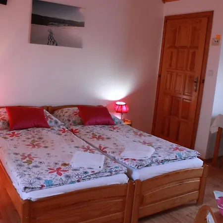 Quarto em Acomodações Particulares Zlty Dom Vrbov